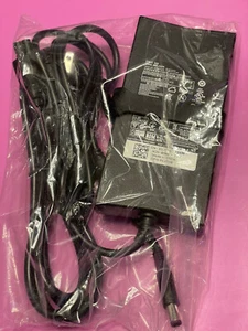 Dell 130W AC Adapter LA130PM121 19.5V 6.7A Power Supply DP/N 0VJCH5, New - Picture 1 of 2