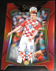 2015 Select Luka Modric RED Prizm # 045/199 Variation Base #68 Croatia - Picture 1 of 2