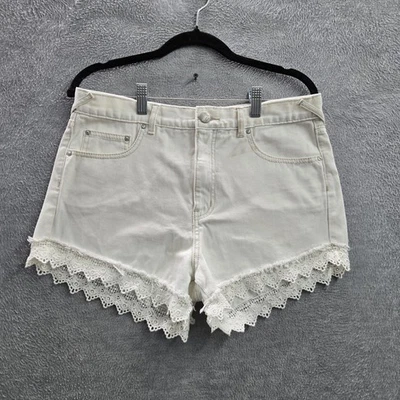Free People Women Shorts W 29 White Denim Coquettecore Lace Button 2" Inseam - Image 1 of 4