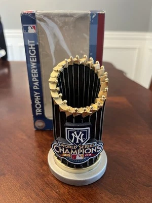New York Yankees 2009 MLB World Series Champions Trophy Paperweight Jeter - Image 1 of 4