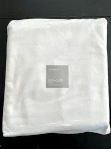 CRATE & BARREL CLASSIC WHITE TABLECLOTH 100% COTTON 60 X 120 SEATS 8 - 10 - Picture 1 of 7