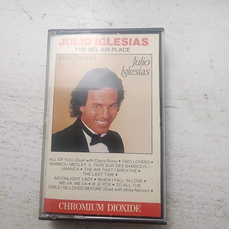 1100 Bel Air Place de Julio Iglesias (cassette, mayo-1988, Sony Discos Inc.) Foto 1 de 1