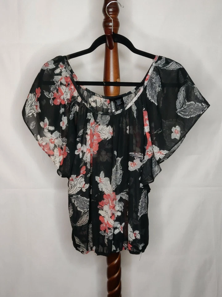 Full Tilt women's S sheer top black floral print scoop neck flutter short sleeve - Image 1 of 4