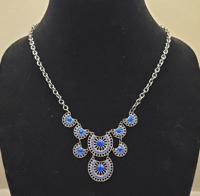Collar para mujer metal oscuro zafiro azul pedrería caprichoso joyería de moda Foto 1 de 4