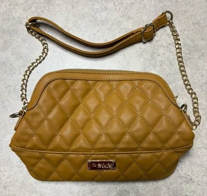 Bebe Crossbody Winnie Dome Quilted  Purse Shoulder Chain - Picture 1 of 6