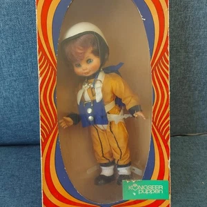 Muñeca de juguete vintage muy rara paracaidista niño RDA Alemania ARI 29 cm + caja - Imagen 1 de 24