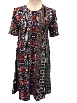 Vestido BCB Generation, Pequeño, Mangas Cortas Elastizado Lavado a Máquina Etiqueta $68.00 Nuevo con Etiquetas Foto 1 de 4