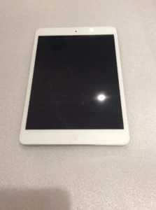 Apple iPad Mini A1432 16GB WIFI White/Silver - Picture 1 of 12