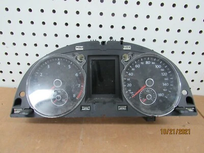 20212 Volkswagen CC medidor de velocidade cluster milhas 58.249 fabricante de equipamento original - Imagem 1 de 4
