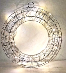 LED Lichterkranz Batterie u. Timer Ø 30cm Adventskranz Weihnachtskranz silber - Bild 1 von 13