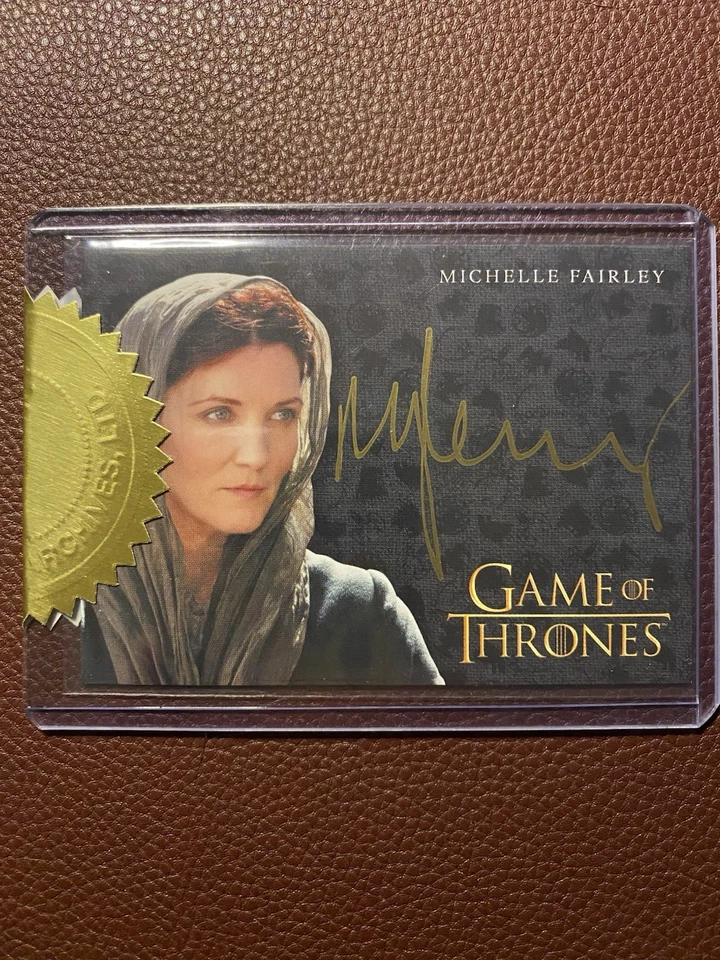 Michelle Fairley as Catelyn Stark Gold Autograph in Game of Thrones Season 7 - Image 1 of 1