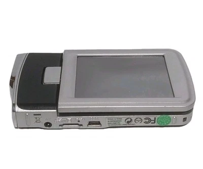 Polaroid Camcorder ID1440-BLK 14MP/4x Digital Zoom HD 1080p w/2.7" Touchscreen  - Image 1 of 4