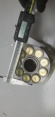 Bomba de pistón hidráulico CAT parte 2056 060215 2 056, 637 6-23-15 Foto 1 de 4