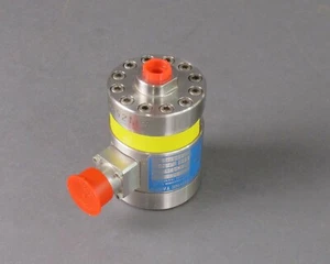 Model 254 Teledyne Taber Pressure Transducer, 0-100 Range, 350 Ohms - Picture 1 of 5