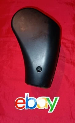 PRO-FORM 10.0 CE MODEL PFEL55911.7 RIGHT PEDAL ARM KNUCKLE DUST COVER TRIM GREAT - Image 1 of 4