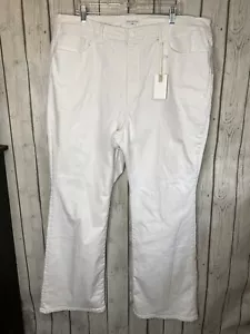 Good American NWT Good Bootcut Jean With Deco Back In White Size 24 - Picture 1 of 6