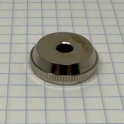 Крышка нижнего клапана Jupiter, марширующий баритон, тромбон, никель - Изображение 1 из 3