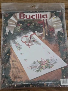 VTG 1991 Bucilla Christmas Doves & Holly Table Runner Stamped Embroidery Kit - Picture 1 of 4
