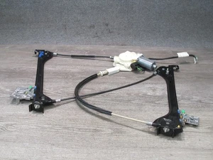 05-11 MERCEDES R171 SLK-CLASS LEFT DOOR WINDOW REGULATOR W MOTOR 1717200346 OEM - Picture 1 of 12