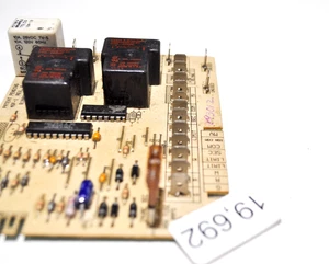 Goodman Texas Instrument Control Board B18099-04 - Picture 1 of 3