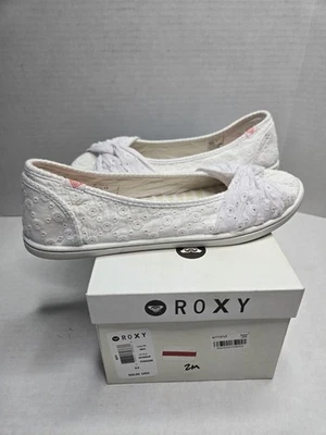 Roxy 女式平底浮标白色眼圈蕾丝面料带盒装 81⁄2 码  — 第 1/4 张图片