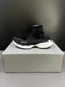 $1080 Para hombres Balenciaga Speed 3XL Calcetín Tejido Tenis Negro/Blanco 42 EE. UU. 9 - Imagen 1 de 10