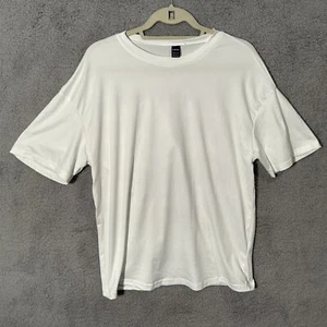 Shein Love Never Fails T-Shirt Women's Size XS White Graphic Pullover - Picture 1 of 5