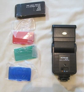 ACHIEVER 821TZ Auto Thyristor Flash, shoe mount includes filters Good Condition - Picture 1 of 4