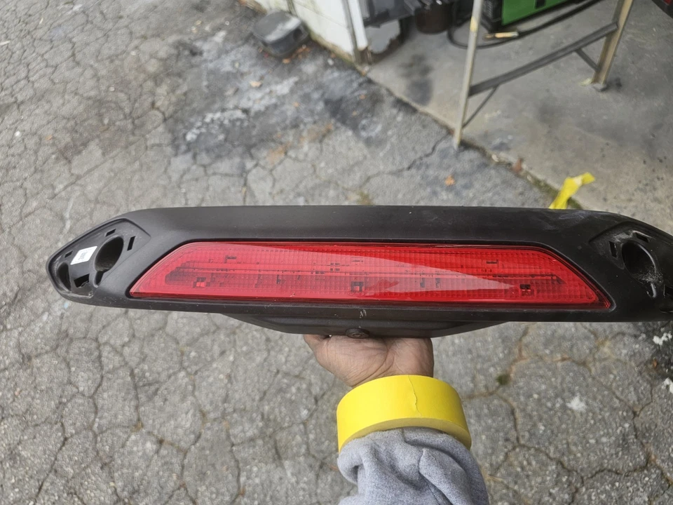 正品福特灯停车 LK4Z-15A201-D — 第 1/3 张图片