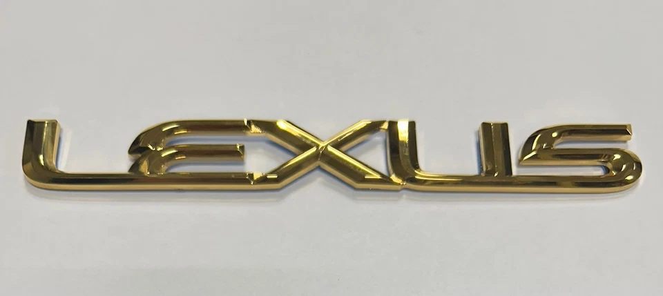 *NUEVO* Placa emblema trasero Lexus chapada en oro "LEXUS" 1999-2003 RX300 Foto 1 de 1