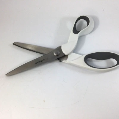 Westcott Pinking Shears Scissors White Handle Zig Zag Cut Craft Fabric - Image 1 of 4