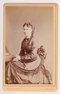 CDV Gebrüder Martin à Augsburg - Portrait de femme - Vintage albumen c.1876 - Imagen 1 de 2