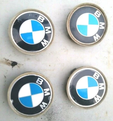 Juego de 4 tapacubos centrales BMW 323i 318i 325i 525i OEM 1 095 361 FC-11 Foto 1 de 4