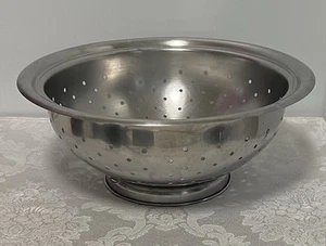 Vintage Flint Ekco 10.75” Stainless Steel Colander Strainer w Pedestal Base USA - Picture 1 of 5