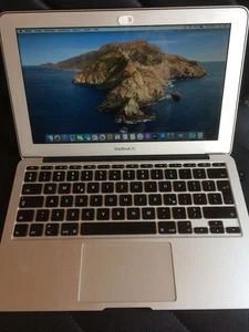 MacBook Air 11" A1465 (2014) EMC2631, 4GB RAM 128GB SSD - Bild 1 von 16