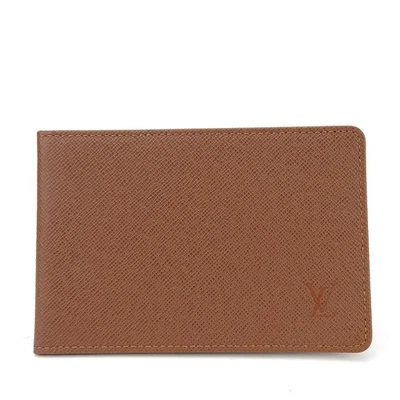Estuche Pass LOUIS VUITTON USADO Cuero Marrón - Accesorio Foto 1 de 4