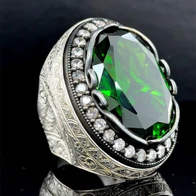 Anillo grande verde con piedras preciosas de peridoto de plata para hombre Foto 1 de 4