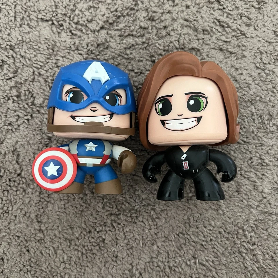 Lote de 2 bonecos Mighty Marvel Muggs Capitão América e Viúva Negra - Hasbro - Imagem 1 de 2