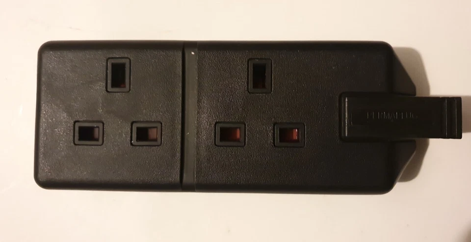 Masterplug Permaplug Els132b 2 Gang Trailing Socket Black