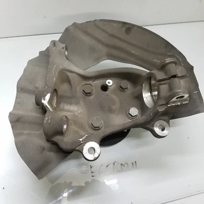 2006-2008 BMW 750Li 750I Front Right Driver Side Spindle Wheel Hub Oem - Image 1 of 3