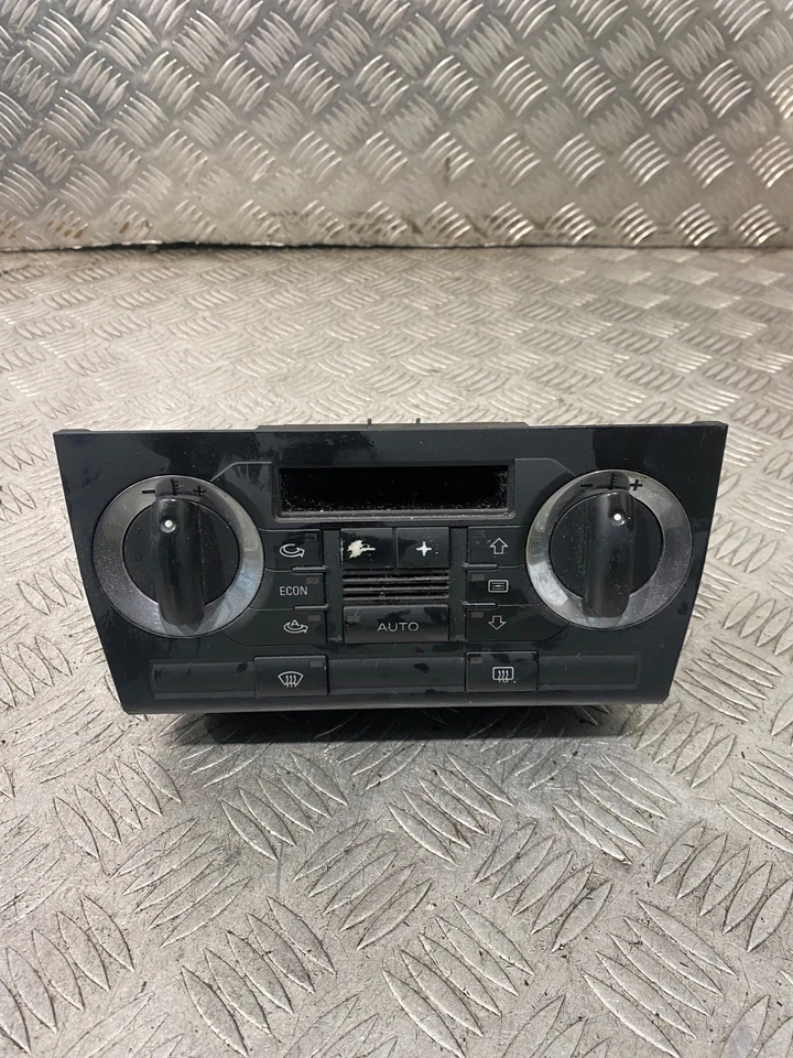 2010 AUDI A3 8P PAINEL DE CONTROLE CLIMÁTICO 8P0820043F #10 - Imagem 1 de 3