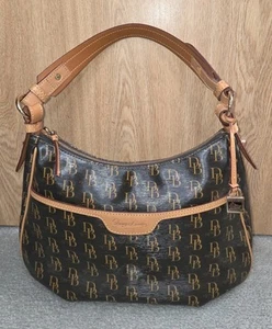 Dooney Bourke East West Collins Shoulder Bag Hobo Logo Print Purse 1975 Signatur - Picture 1 of 10