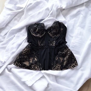 Corsetto pizzo bustier peplo top nero lingerie sexy party clubwear 34B VS - Foto 1 di 9