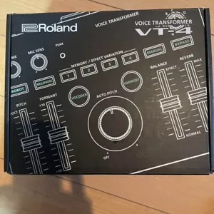 Roland VT-4 Voice Transformer AIRA Effect Processor From Japan Used No box - Picture 1 of 5