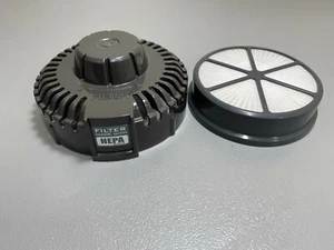 Hoover Air Steerable Uh72400 lower HEPA filter with cover - Picture 1 of 3