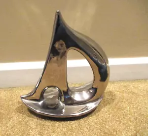 Decorative - 9" Silver tone Sailboat Table decor - Imagen 1 de 11