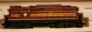 Atlas N Scale GP-7 Diesel Boston & Maine #1557 - Picture 1 of 6
