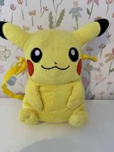 Pokemon 'Pikachu' 10 Inch School Cross Body Bag Brand New Gift - Picture 1 of 4