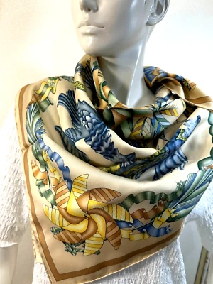 VTG HERMES LES GIROUETTES Silk Foulard Carre JOACHIM METZ 90 Scarf Ivorfy #y4986 - Image 1 of 4