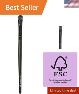 Concealer Brush, Flat Makeup Brush For Concealing Imperfections, & Cruelty-Free - Picture 1 of 5